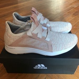 Adidas Edge Lux size 8 in Ash color